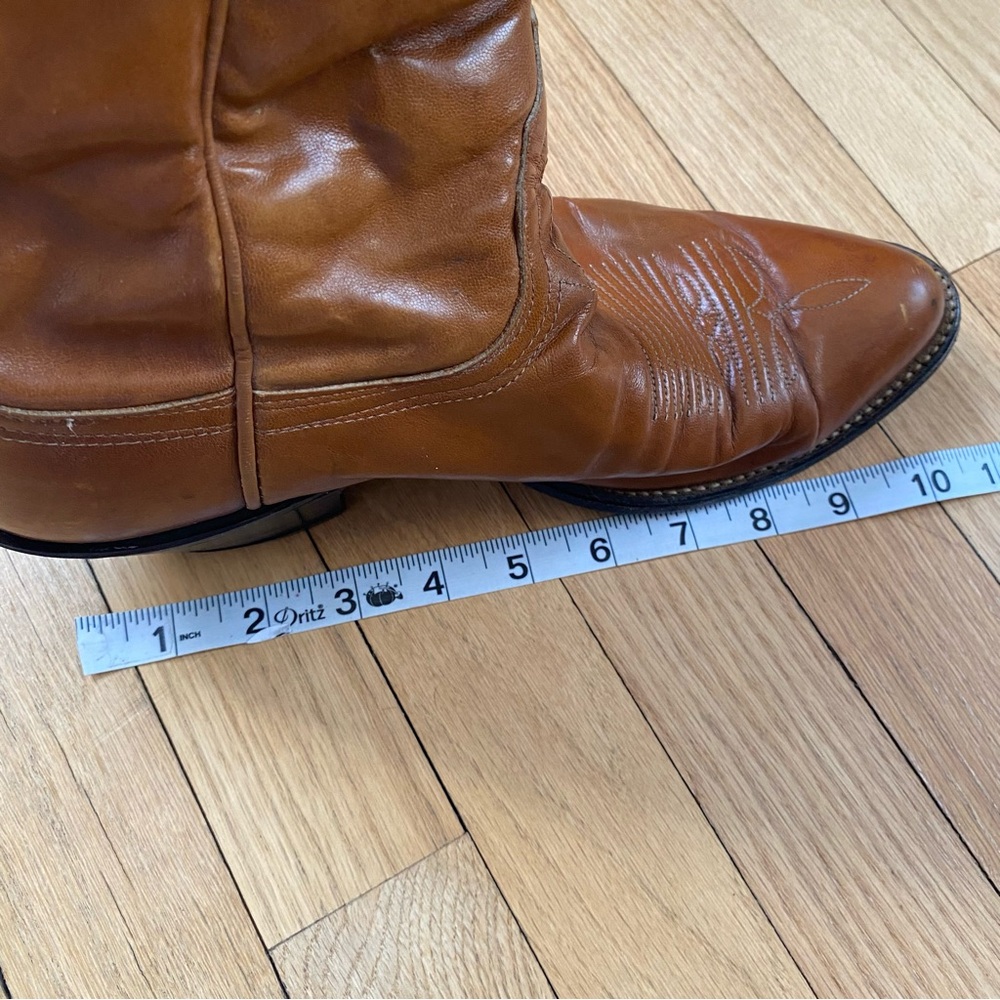 Tony Lama Tan Leather Heeled Boots - Picture 13 of 16